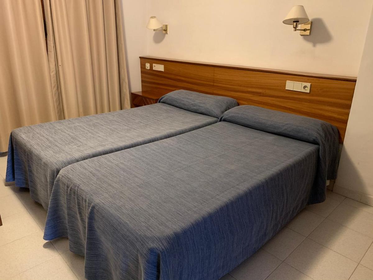 Apartamentos Marina Port de Pollença Esterno foto